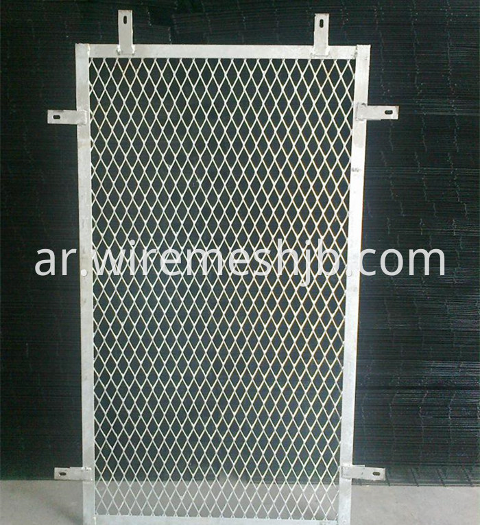 Expanded Metal Mesh Fence